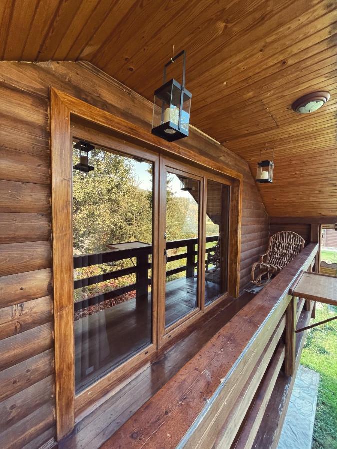 Villa Чорногірський Вітер à Verkhovyna Extérieur photo