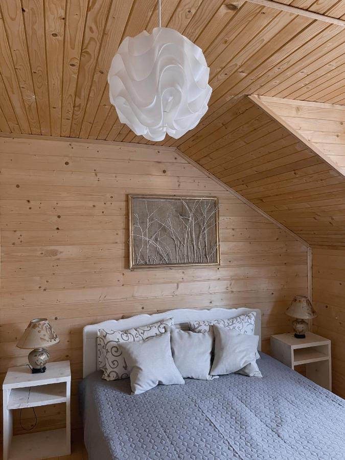 Villa Чорногірський Вітер à Verkhovyna Extérieur photo