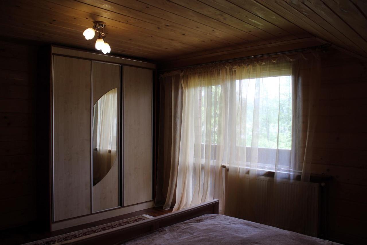 Villa Чорногірський Вітер à Verkhovyna Extérieur photo
