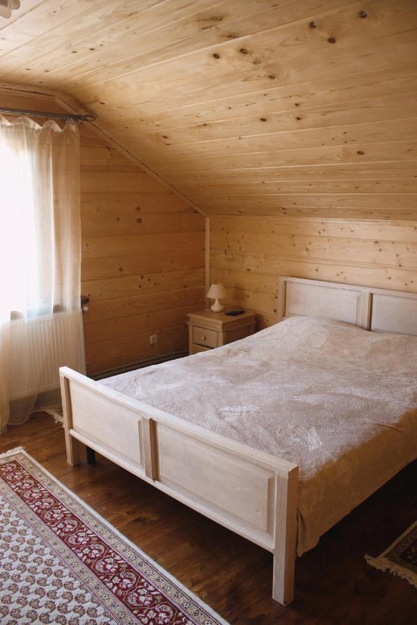 Villa Чорногірський Вітер à Verkhovyna Extérieur photo