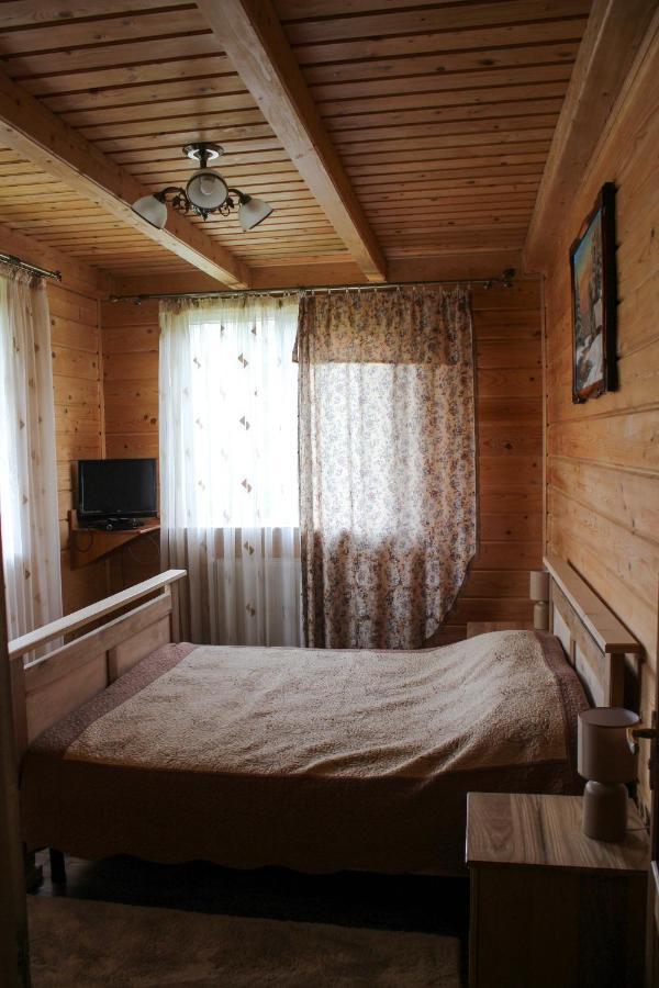 Villa Чорногірський Вітер à Verkhovyna Extérieur photo