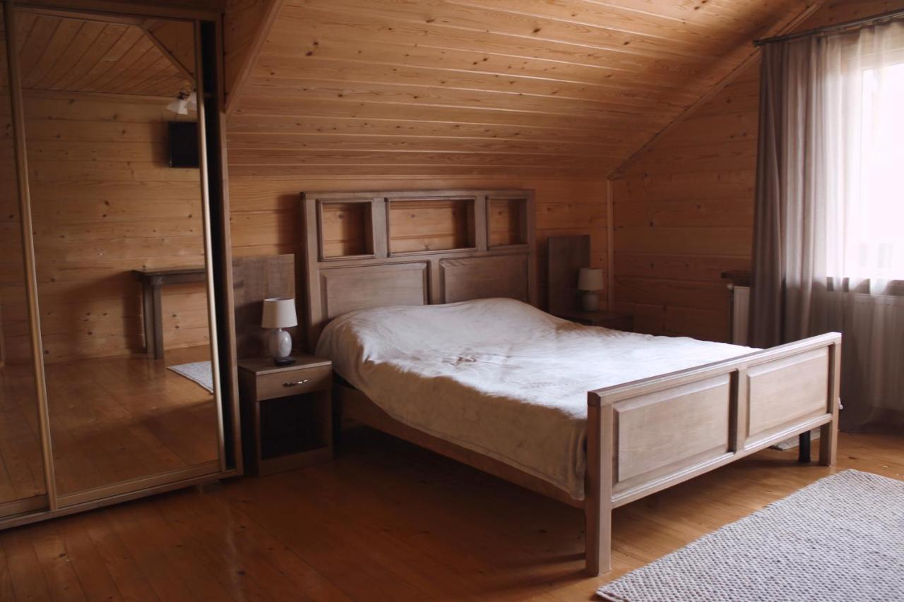 Villa Чорногірський Вітер à Verkhovyna Extérieur photo